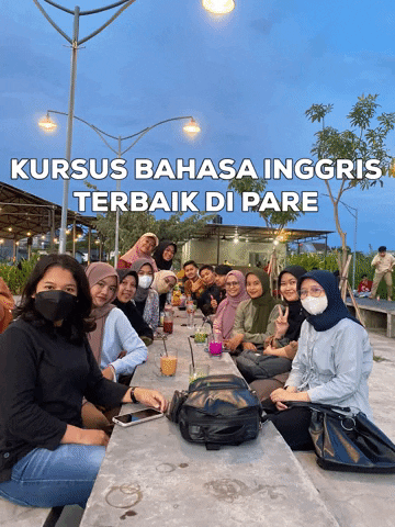 Kursus Bahasa Inggris GIF