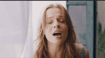 Anouk GIF