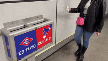 GIF by MetroMadrid