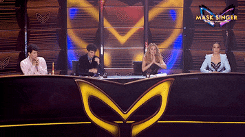 Shock Wow GIF by Mask Singer A3