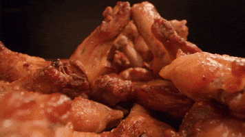 Hungry Chicken Wings GIF by Teka
