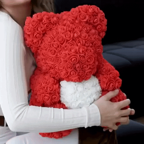 Roses Teddy Bear™ – Celestés.fi