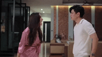 Pinky Savika GIF