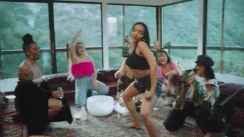 200.gif?cid=fc005b082b918436cd171d781b8443b2ad6730e9c67af4c3&rid=200.gif&ct=g