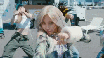 Jeon Soyeon GIF by (G)I-DLE