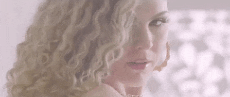 Alexis Lynn GIF