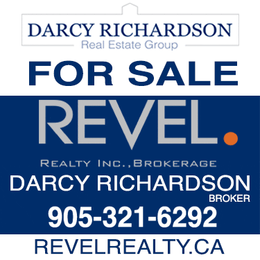 Darcy Richardson GIF