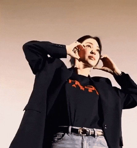 Heart Faye GIF