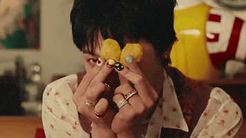 G-Dragon Mcdonalds GIF
