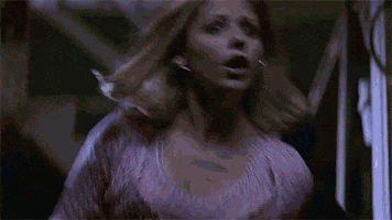 Sarah Michelle Gellar GIF