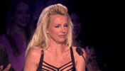 100.gif?cid=20e14a2ac5m9tt0zt9guqxetmk7c8i8qszkh3u0w0rd47nf6&rid=100.gif
