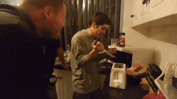 bw9ylm1lbnpaay5jby5pba  GIF