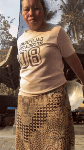 Muakkk GIF