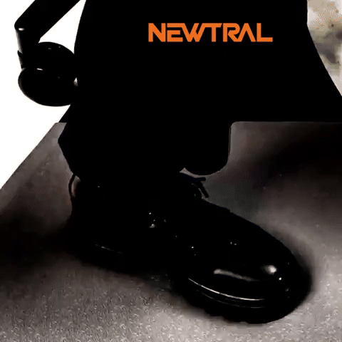 Newtral Chair GIF