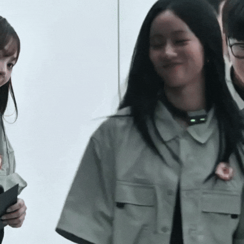 Hyeri GIF