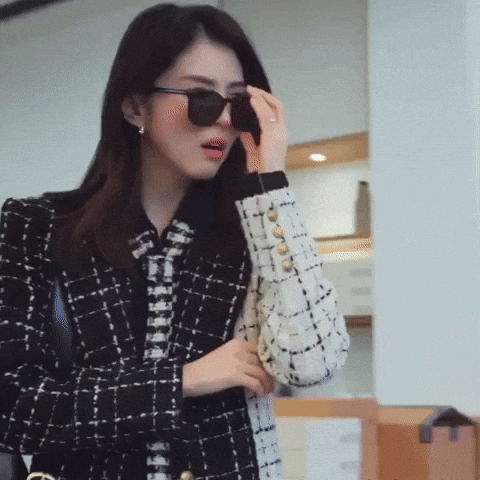 The Intern GIF