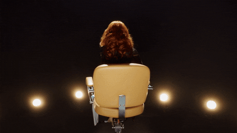 giphy.gif?cid=790b76115d24b9d8524d7a6e55