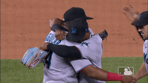 Marlins-guy GIFs - Find & Share on GIPHY
