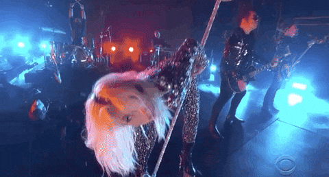 giphy.gif?cid=19f5b51a5d2d9d66392f736e36