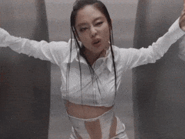 Jennie GIF