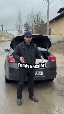 Feddy GIF