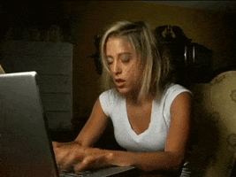 GIF de trabajo confuso desde casa