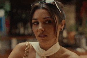 Hande Ercel GIF