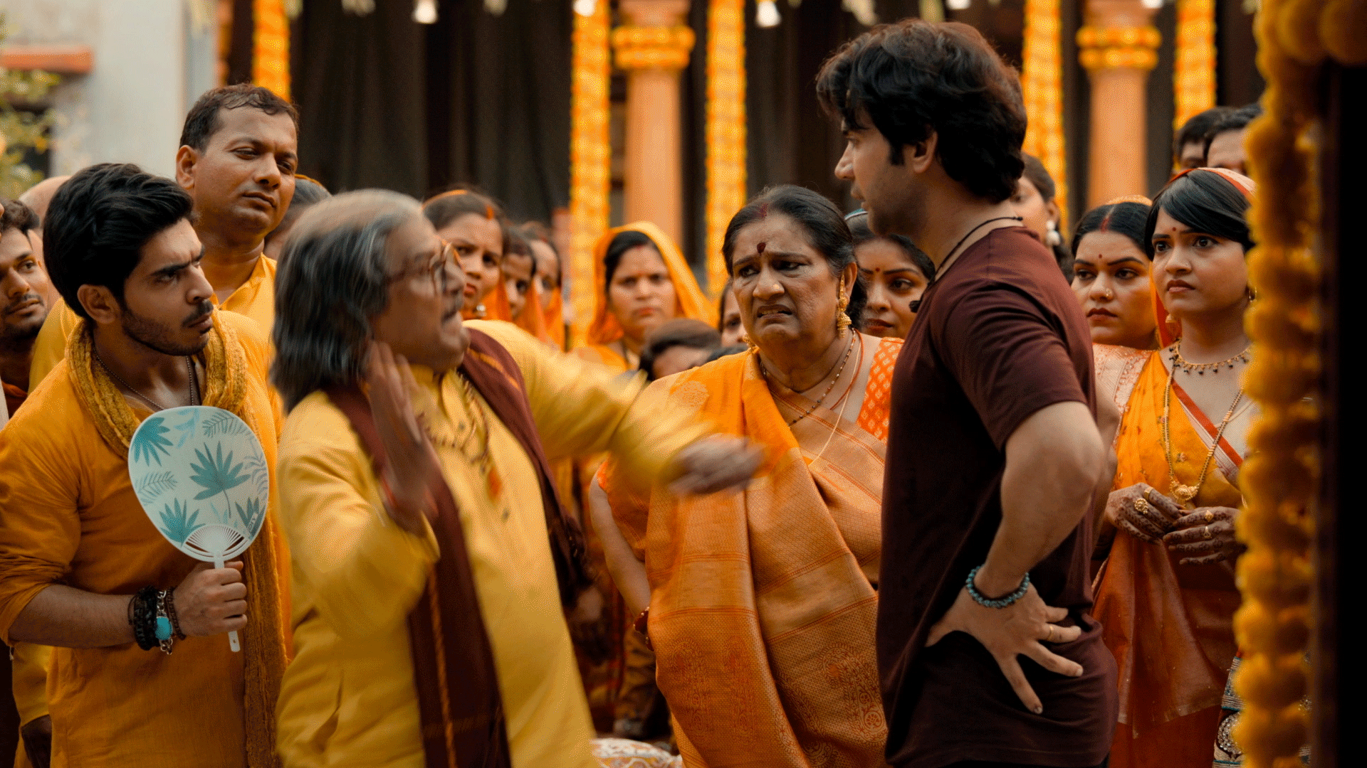 Bhool Chuk Maaf Box Office Day 1: पहले दिन की कमाई ने इमरजेंसी और देवा को पीछे छोड़ा 7 Bhool Chuk Maaf Gifs On Giphy - Be Animated