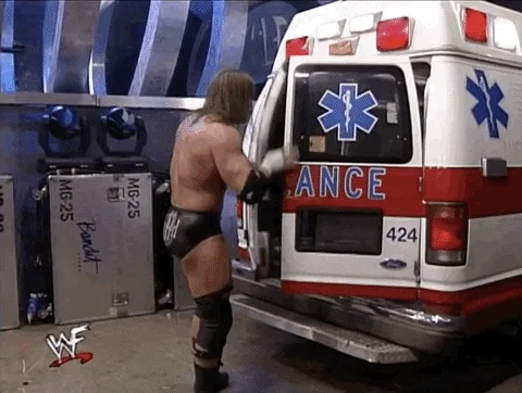 giphy.webp?cid=6c09b952u6pqj8p2ulrkof5lewarrws0zg6u4q5m82z6jaus&ep=v1_internal_gif_by_id&rid=giphy.webp&ct=g