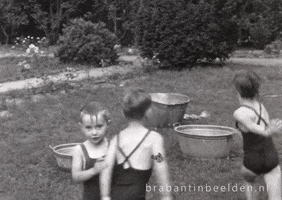 Vintage Cool Down GIF by BrabantinBeelden