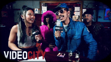 Interview GIF by Junzie-J