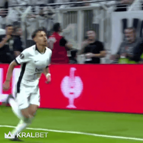 Ilhan Fakılı GIF by KRLSOCIAL