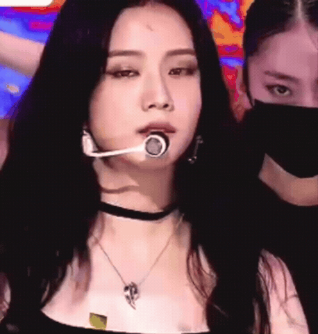 Amber Kim Jisoo GIF