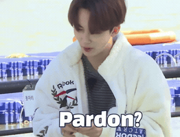 Yoon Jeonghan GIF