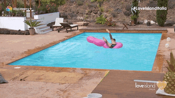 Summer Pool GIF by Love Island Italia