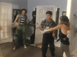 200.gif?cid=fc005b08a95a0e743811ca802b015f32d5d8b26e0c660e2b&rid=200.gif&ct=g