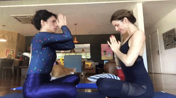 200.gif?cid=fc005b08eb8ac509a8d89a1afb161b95ff015e7477a3ec69&rid=200.gif&ct=g