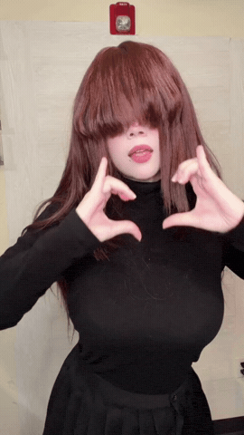 100Gfs GIF