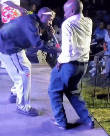 Molho Nyeve GIF