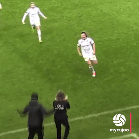 Uefa Womens Champions League Football GIF by ELEVEN SPORTS