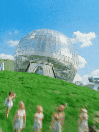 Iatwist GIF