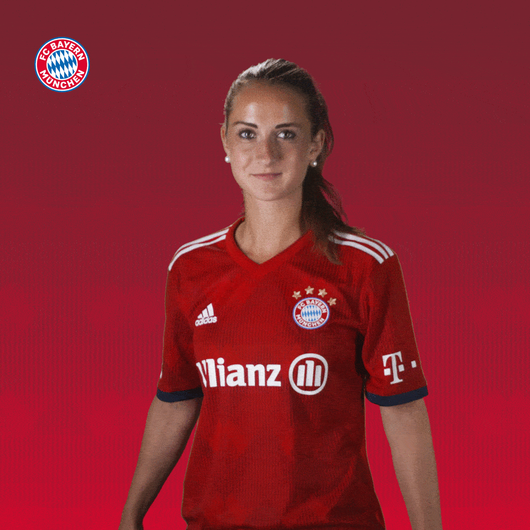 Happy Sara Dabritz GIF by FC Bayern Women