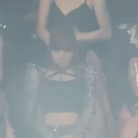 Lisa Jennie GIF