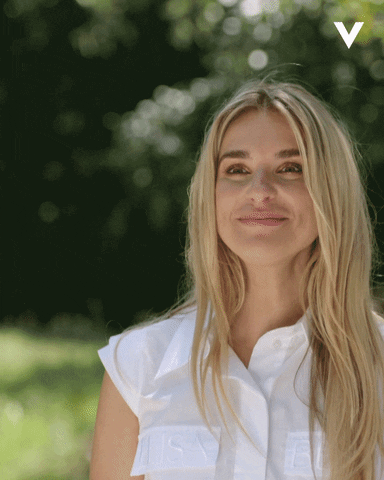 Happy Girl GIF by Videoland