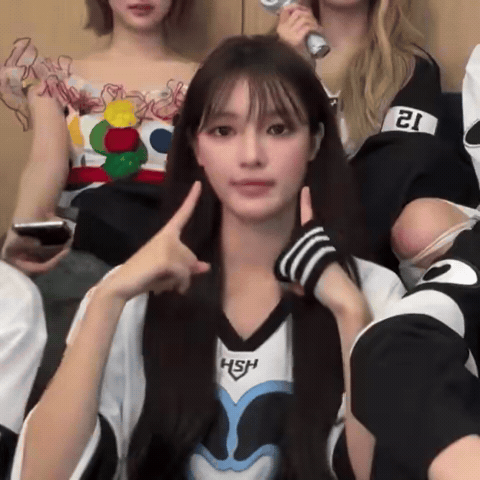 H2H GIF