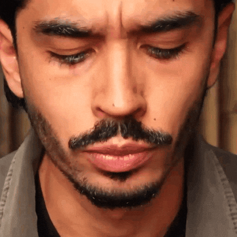 Chewing Comer GIF