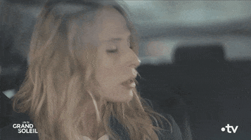 Janet What GIF by Un si grand soleil