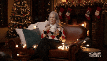 Wink Rewards GIF by Wyndham Hotels & Resorts