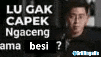 Capek GIF