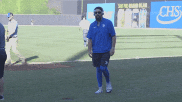 200.gif?cid=fc005b08e2a7b979af8adcb2d712801f955f9898fe6ddf26&rid=200.gif&ct=g